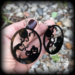 Halloween earrings Jack o lantern earrings Spooky tree earrings Horror movie earrings Bats jewelry Gothic earrings Full moon Zombie earrings Horror movies Zombie movies Horrorpunk Spooky cute Body jewelry Pierced ears Gauged earrings Ear gauges