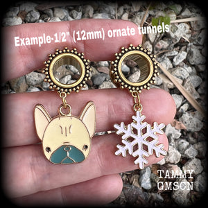 Festive pug dog earrings-Christmas snowflake tunnel earrings