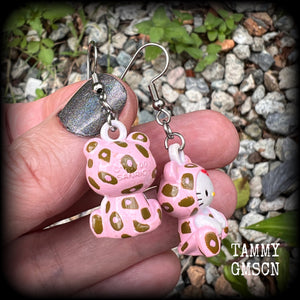 Hello Kitty earrings Japanese earrings Japanese cat earrings Crazy cat lady earrings Japanese jewelry Unique earrings Rare earrings Stocking stuffers Gifts for girls Gifts for her Kawaii earrings Kawaii jewelry Pierced ears Stretched ears