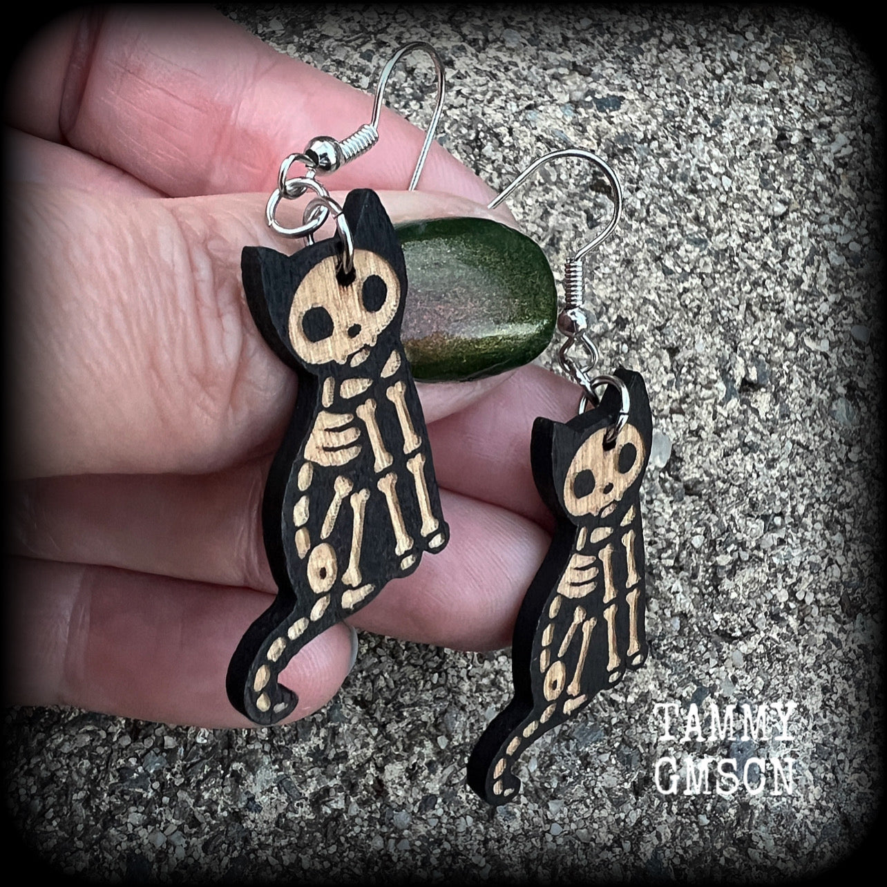 Skeleton cat earrings 