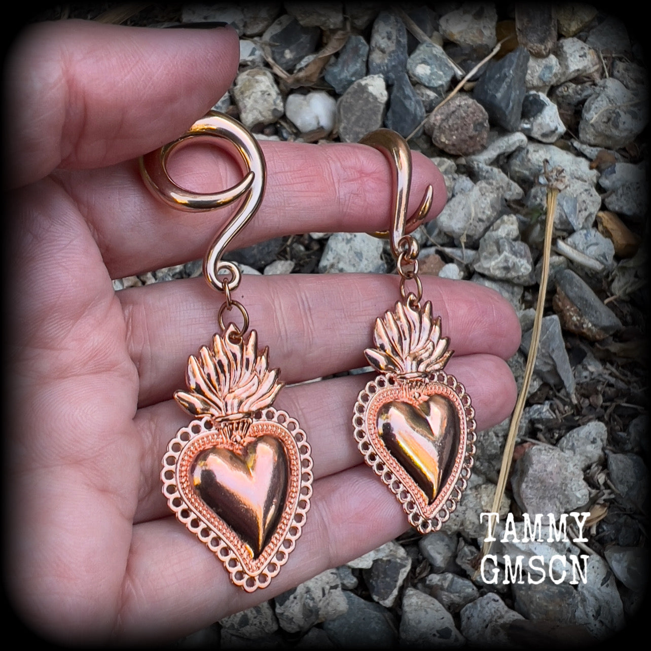 Sacred heart earrings Sacred heart ear weights Milagros heart ear hangers Folk art earrings Folk horror jewelry Ear jewellery Gauged earrings Flaming heart jewellery Santeria Voodoo Vodou Tattoo jewelry