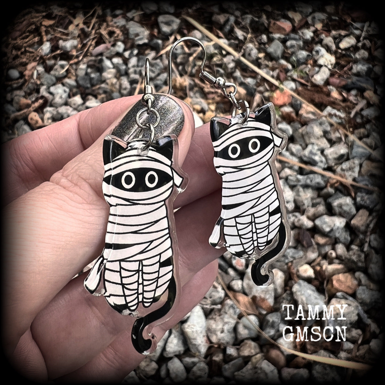 The Mummy cat earrings Supernatural kitty earrings Crazy cat lady earrings cat jewellery Halloween earrings Gauged earrings Pierced ears Ear gauges Los Muertos earrings Day of the Dead earrings Samhain earrings Samhain jewelry Universal monsters