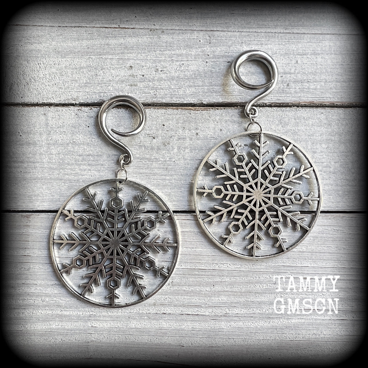 Snowflake gauged earrings-Christmas earrings