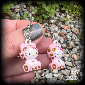 Hello Kitty earrings Japanese earrings Japanese cat earrings Crazy cat lady earrings Japanese jewelry Unique earrings Rare earrings Stocking stuffers Gifts for girls Gifts for her Kawaii earrings Kawaii jewelry Pierced ears Stretched ears