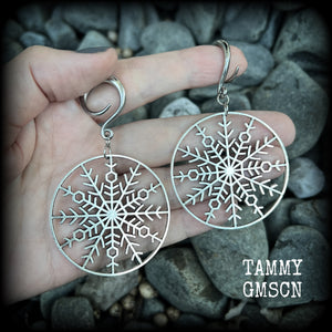 Snowflake gauged earrings-Christmas earrings