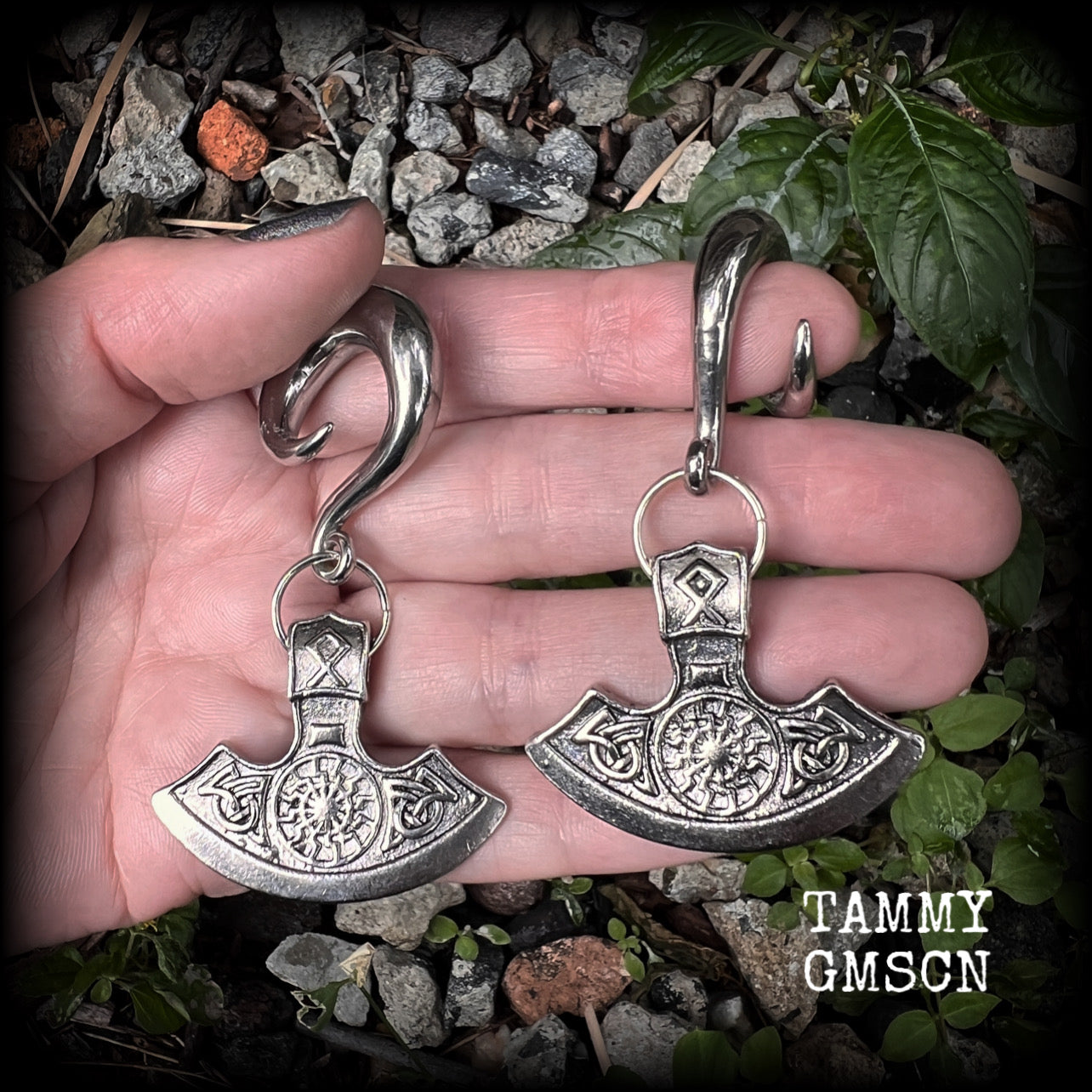 Viking jewelry 