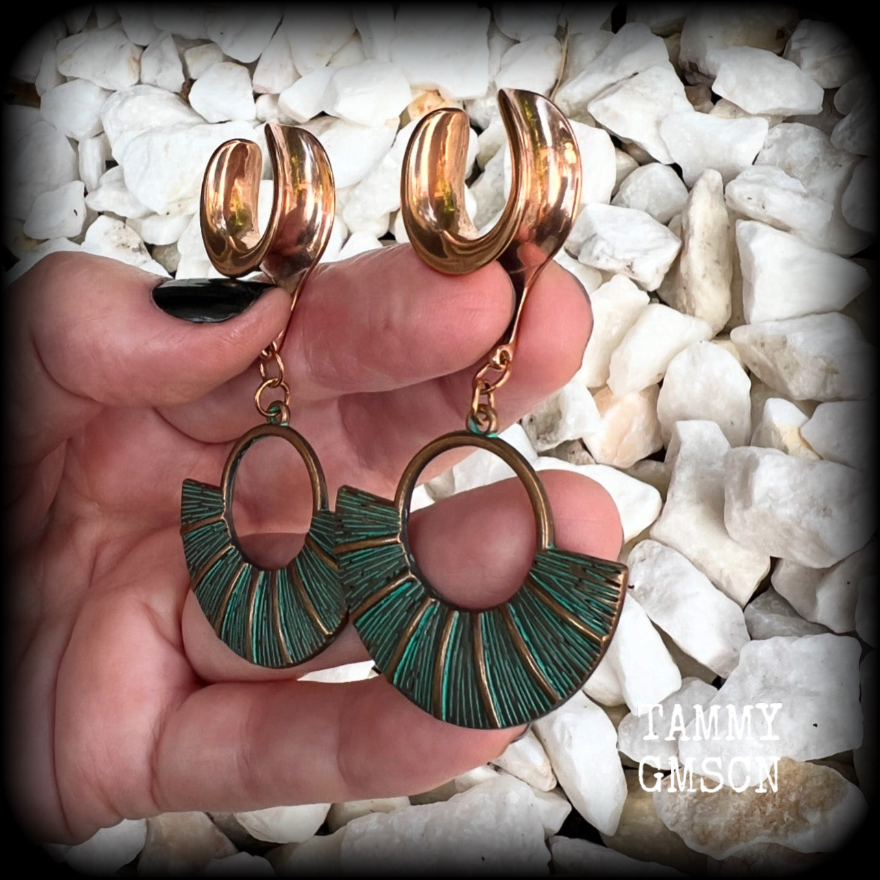 Inspired by Ishtar, Mesopotamian Goddess of love, beauty, sex and war, these beautiful patina and rose gold battle shield gauged earrings weigh approx 8 grams a piece, and measure just under 7 cms from tip to tip.

This pair have been made on 5/8” gauge (16mm) surgical steel cradles, suitable for stretched lobes.