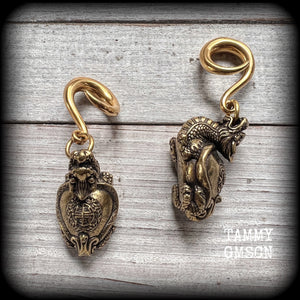 Dragon Turtle ear weights Brass ear weights 2 gauge ear weights Ear hangers Gauges 6g 2g 0g 00g 1/2" 9/16" 5/8" 3/4" 7/8" 1" 1.10" 1.18" Stretched ears Stretched lobes Gauged earrings Gauged ears Mythological beasts Chinese mythology Foo dogs
