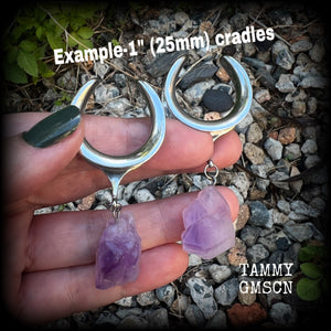 These gorgeous gauged earrings feature beautiful purple raw amethyst gemstones, measuring just under 6cms from tip to tip, and weighing approx 10 grams each, not too heavy...
