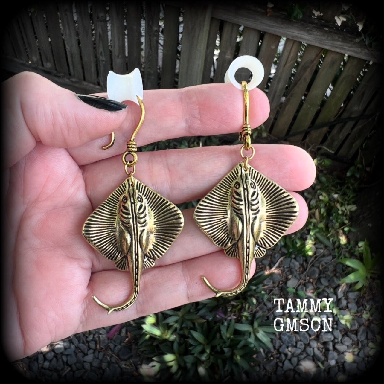 Sting ray earrings-Ocean life earrings