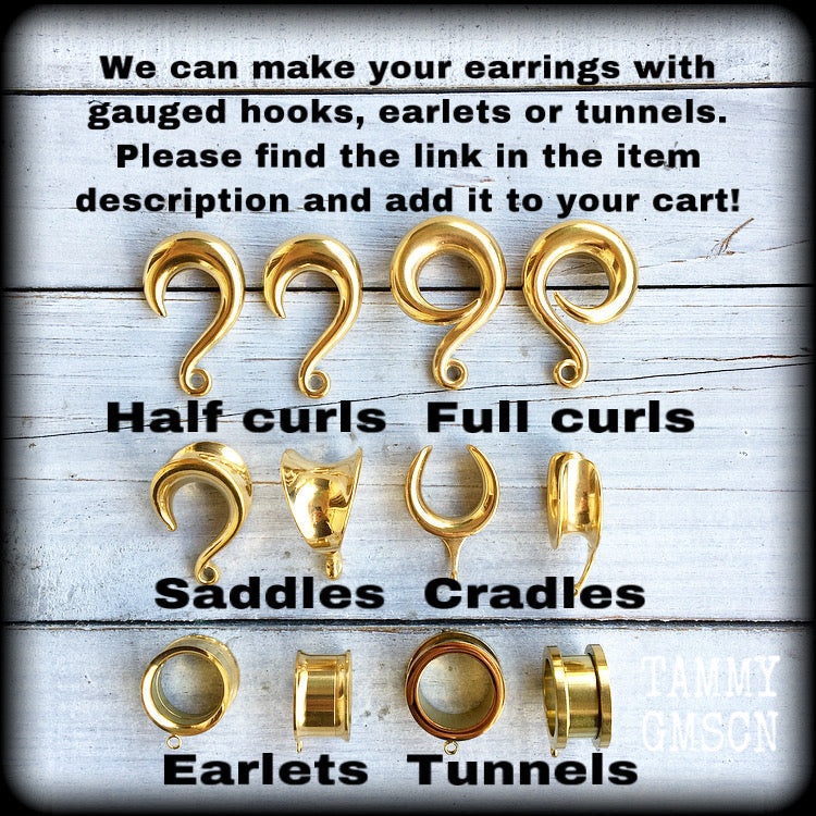 Add gauged hooks or tunnels for stretched lobes