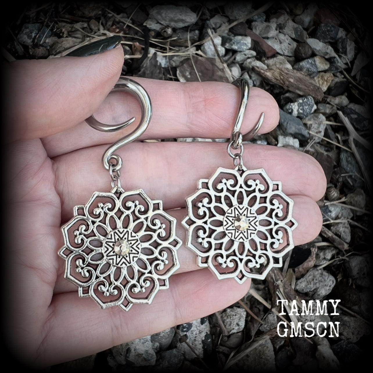 These beautiful antique silver mandala gauged earrings are nice and light weight, weighing approx 6 grams a piece, measuring approx 6cms from tip to tip.

This pair have been made on 6 gauge (4mm) surgical steel full curl hooks, suitable for stretched lobes.