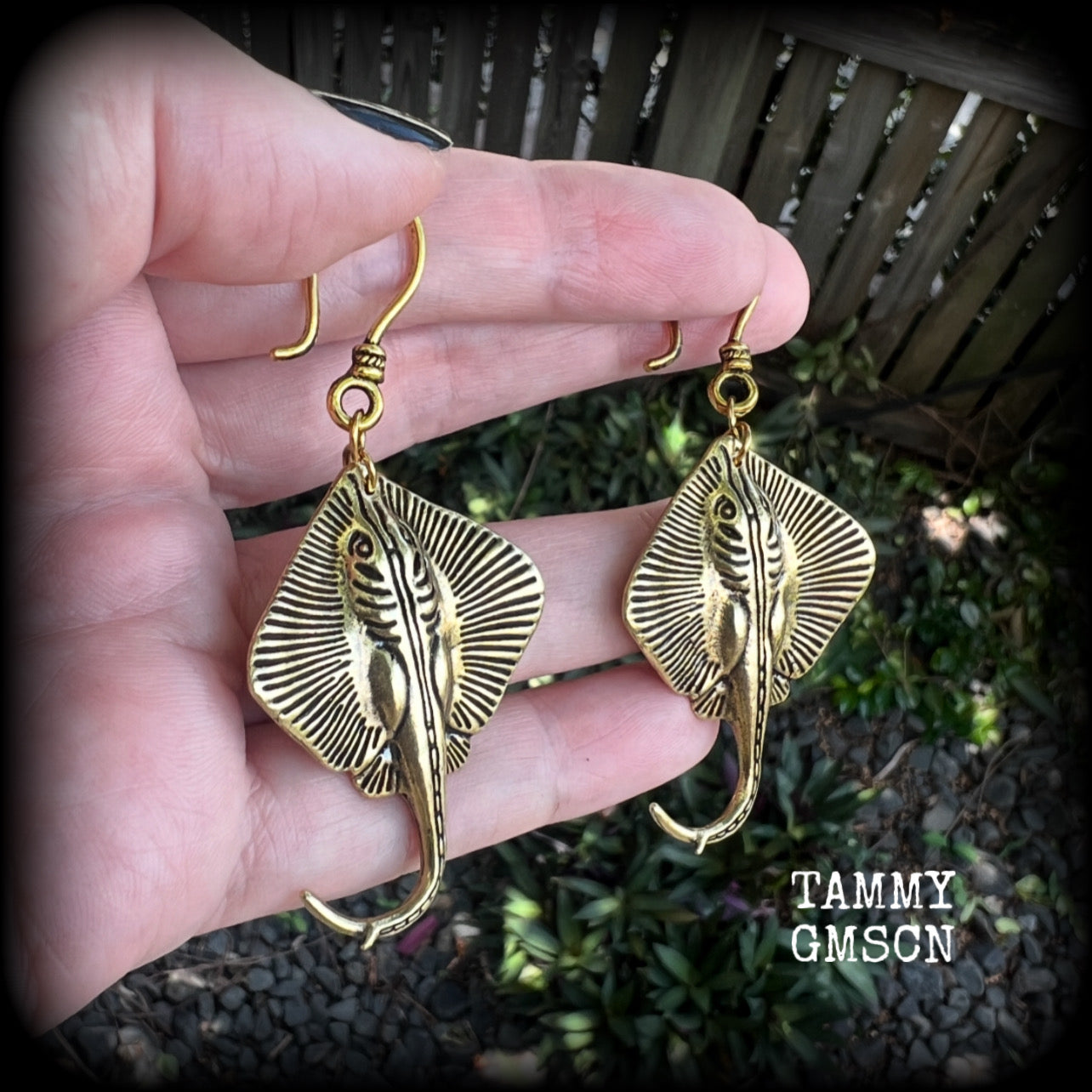 Sting ray earrings-Ocean life earrings