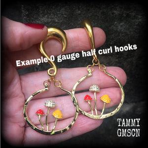 DIY half curl hooks for stretched lobes-Gold