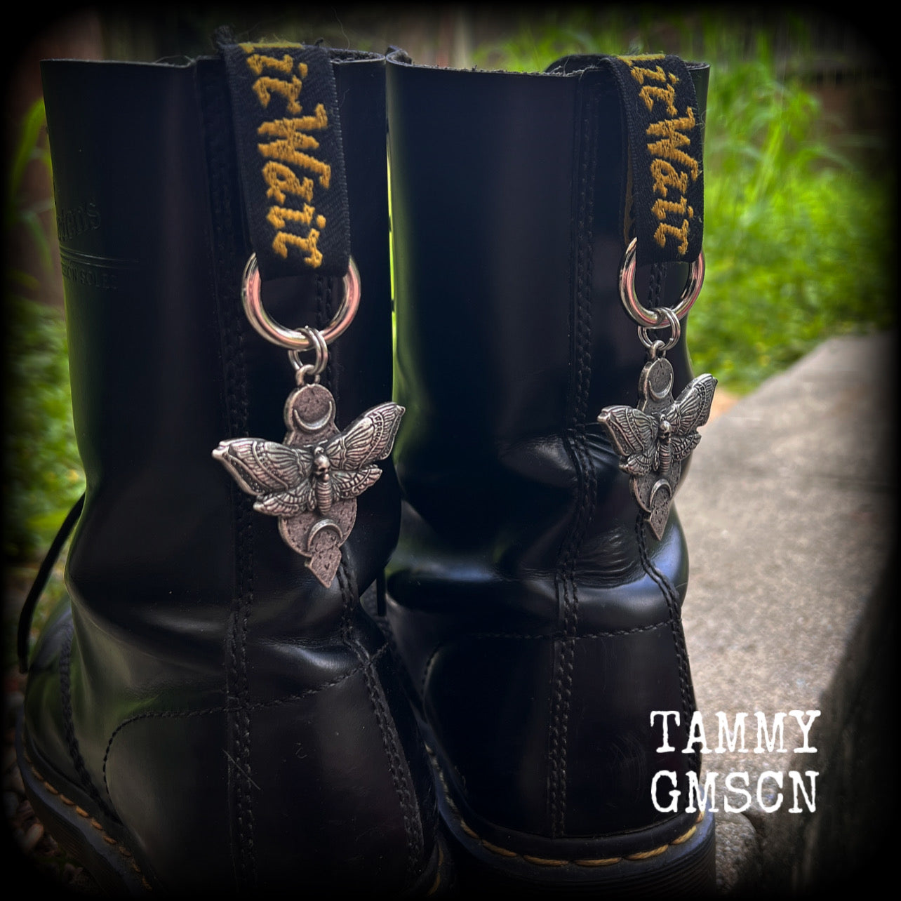 These stunning boot charms are one of the larger and heavier pairs we offer, featuring gorgeous pewter moth and crescent moon charms, nice and big-these measure approx 5 across and just on 8cms from top to bottom.

Made to last, all our boot charms are made with super sturdy snap rings and strong jump rings.