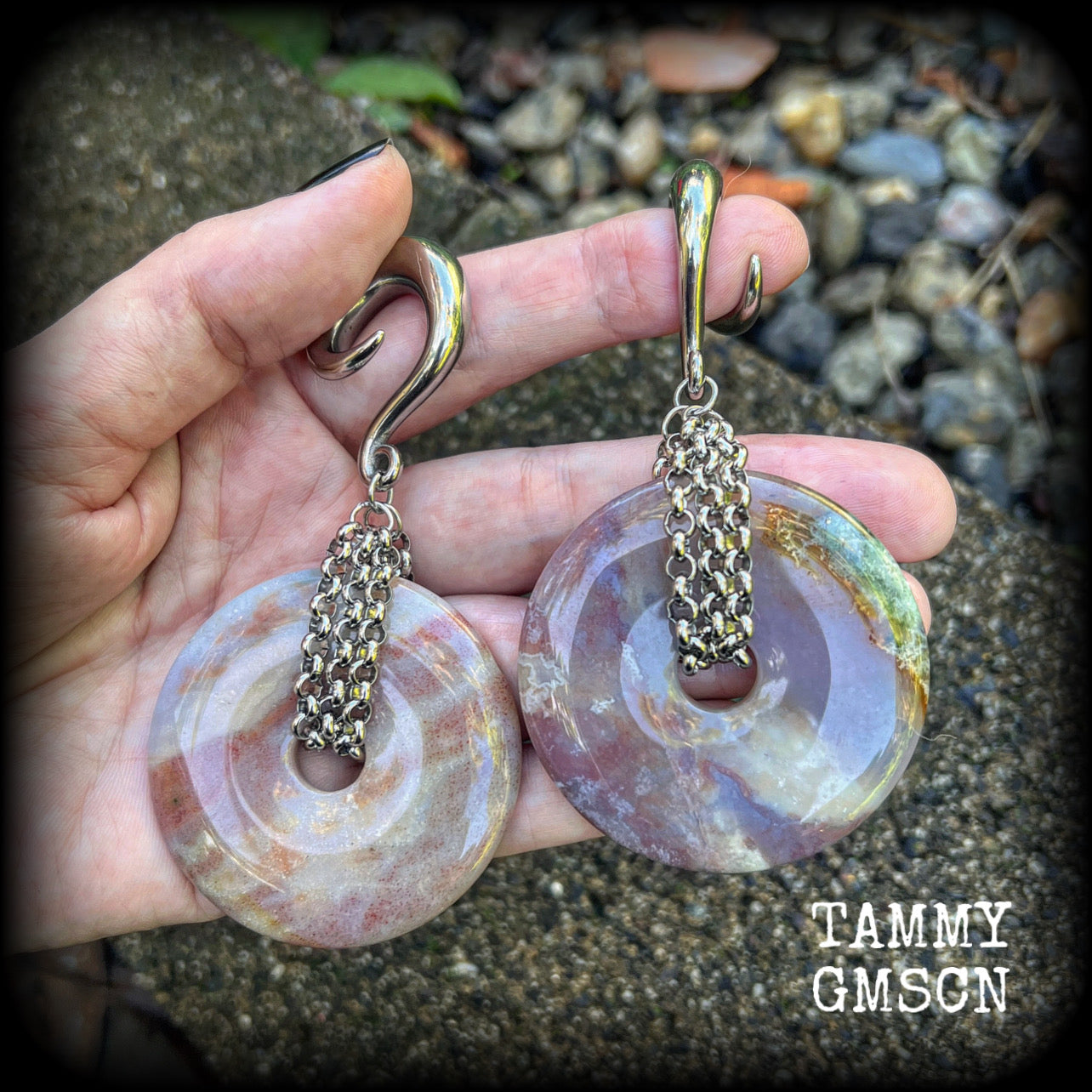 Indian agate ear weights-Hanging gauges