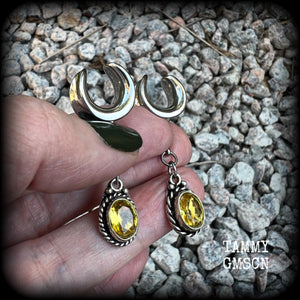 These beautiful boho gauged earrings have been made with gorgeous yellow citrine gemstones, lovely and dangly at approx 4.5cms from tip to tip, and weighing approx 5 grams each.  These earrings have been made on 1/2” gauge (12mm) surgical steel cradles, to be worn in stretched lobes.
