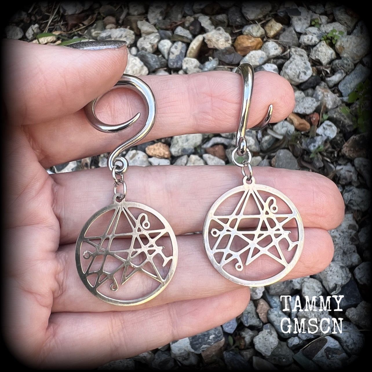 Occult jewelry 