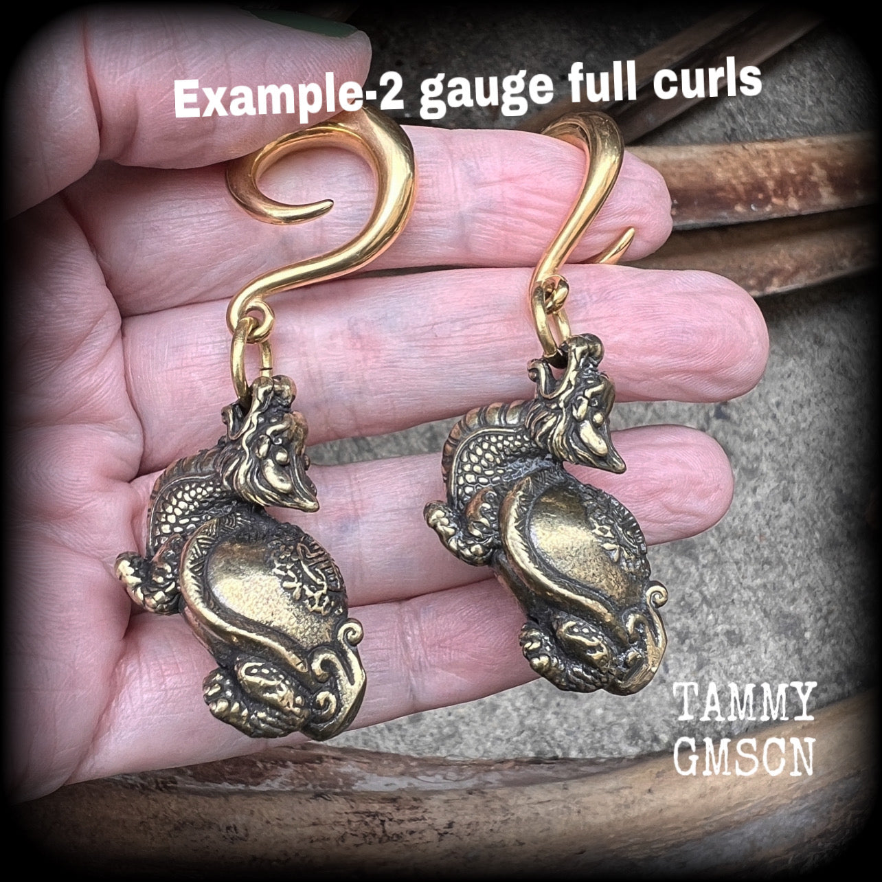 Dragon Turtle ear weights Brass ear weights 2 gauge ear weights Ear hangers Gauges 6g 2g 0g 00g 1/2" 9/16" 5/8" 3/4" 7/8" 1" 1.10" 1.18" Stretched ears Stretched lobes Gauged earrings Gauged ears Mythological beasts Chinese mythology Foo dogs
