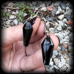 Coffin earrings Black coffin earrings Gothic earrings Halloween earrings Casket earrings Gothic earrings Halloween jewelry Halloween jewellery Ear gauges Pierced Body jewelry Ear jewelry Spooky cute Horrorpunk earrings Horrorpunk jewellery Ear gauges