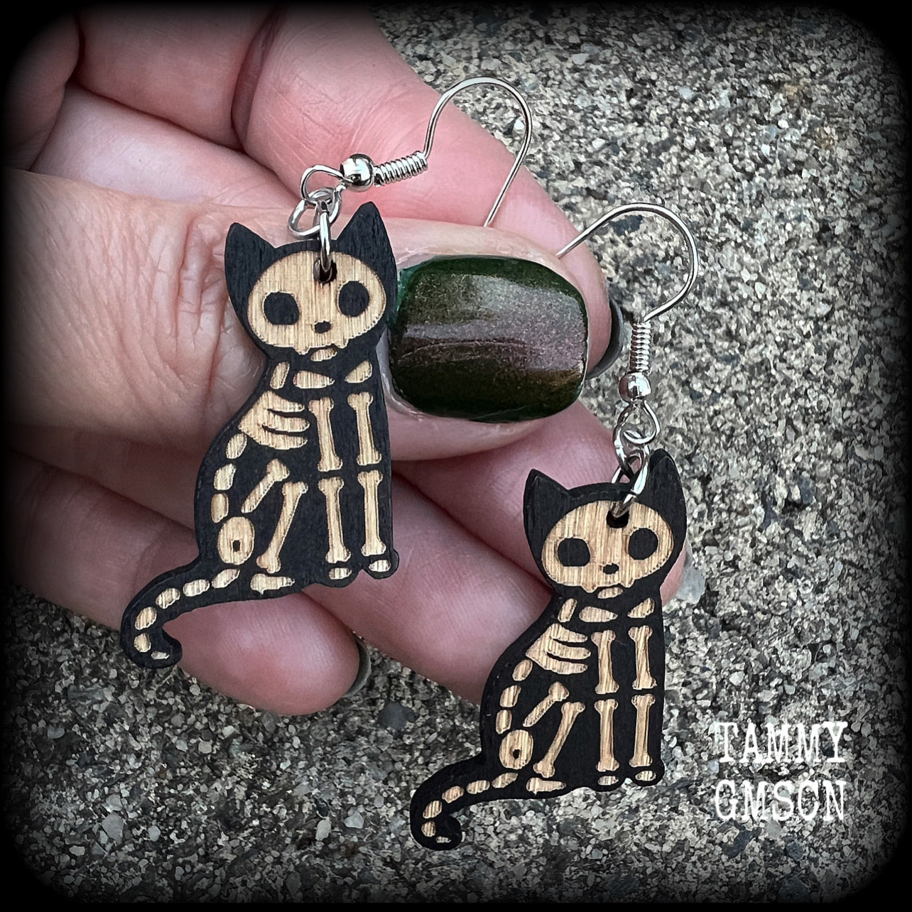 Skeleton cat earrings 