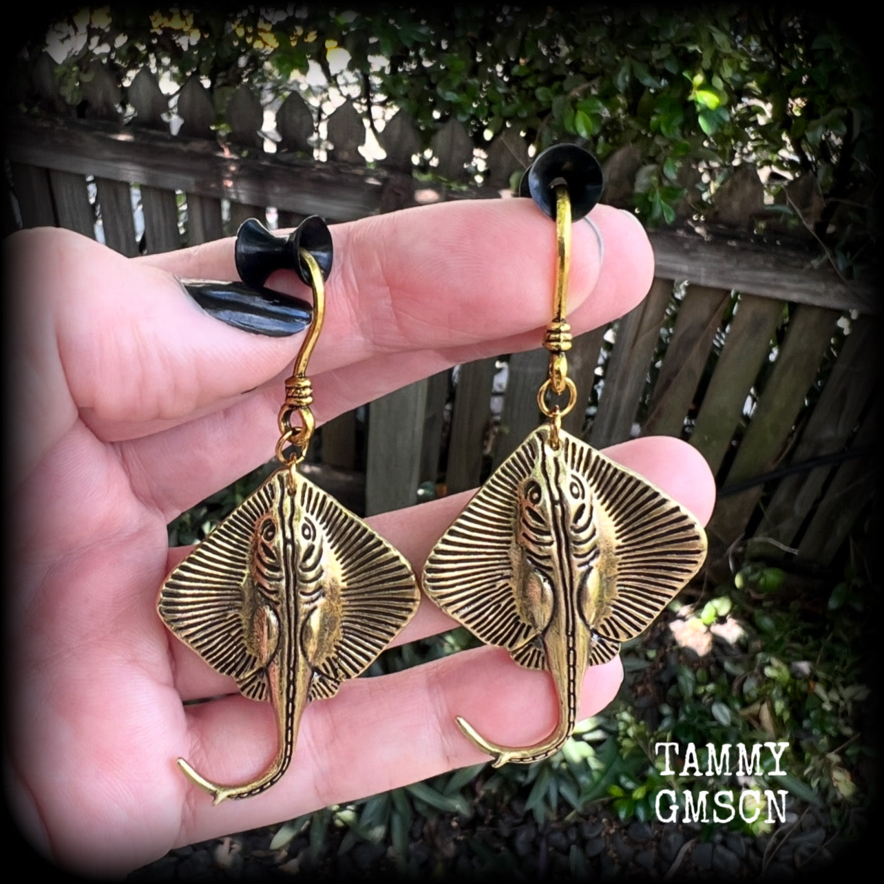 Sting ray earrings-Ocean life earrings