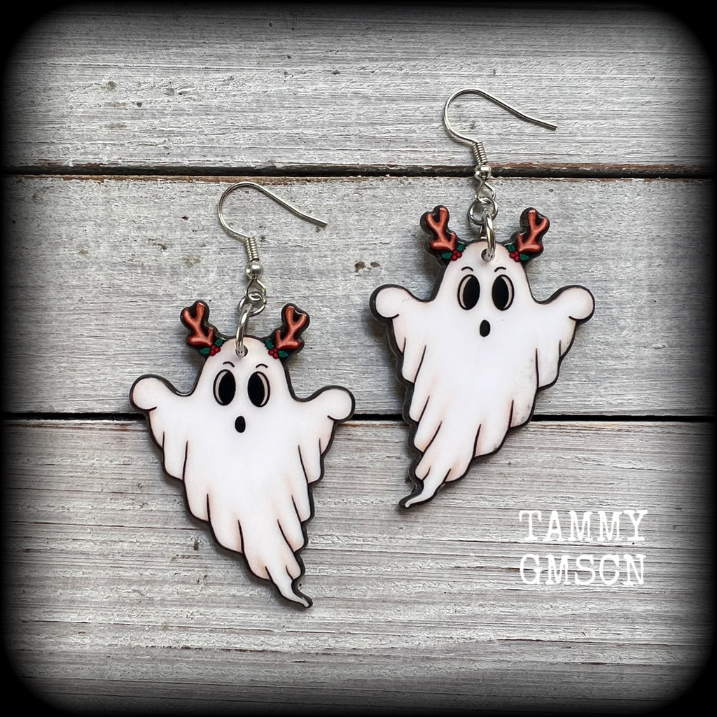 Ghost earrings Reindeer earrings Christmas decorations earrings Christmas tree lights Spooky cute earrings Gothic earrings Gothic jewelry Pastel goth earrings Secret santa Stocking stuffers Spectre Supernatural Ouija board Spirits Pierced ears Gauged