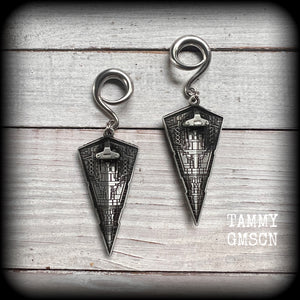 These awesome Star Wars Imperial Star Destroyer gauged earrings are nice and big, measuring just under 10cms from tip to tip, and not too heavy at 28 grams a piece.


This pair has been made on 2 gauge (6mm) surgical steel full curl hooks, to be worn in stretched lobes.