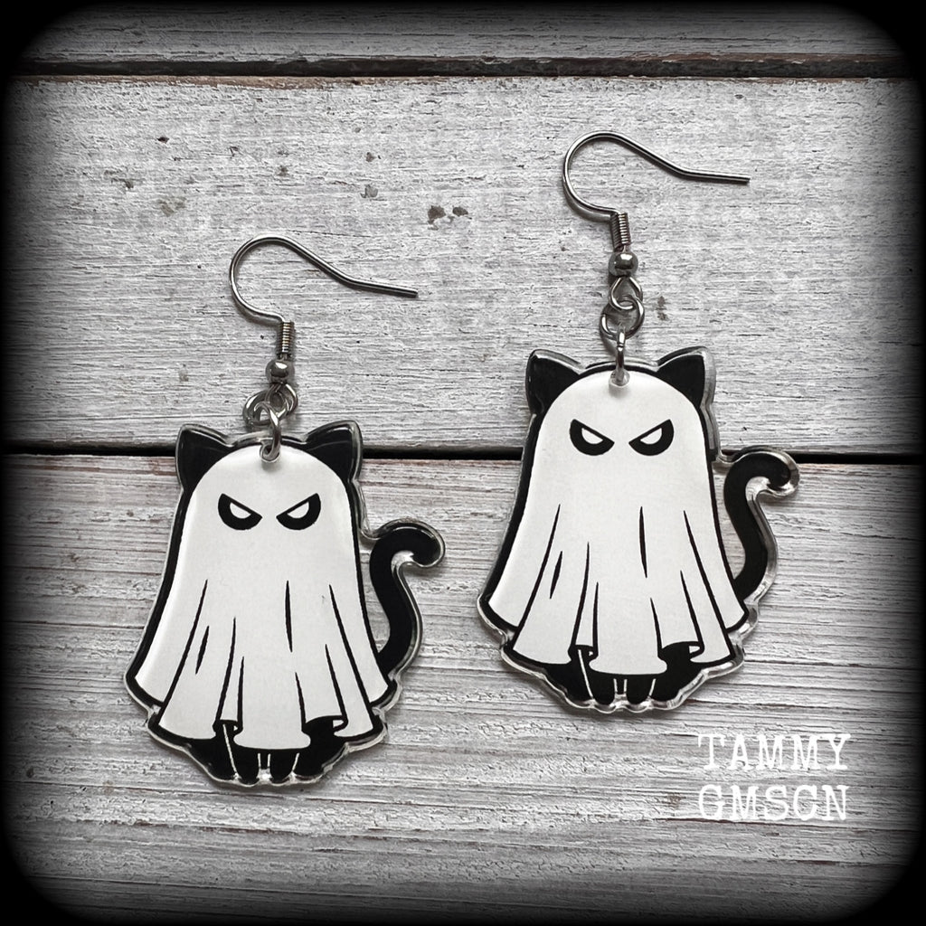 Ghost cat earrings Supernatural kitty earrings Crazy cat lady earrings cat jewellery Halloween earrings Gauged earrings Pierced ears Ear gauges Los Muertos earrings Day of the Dead earrings Samhain earrings Samhain jewelry Witches cat Spectre