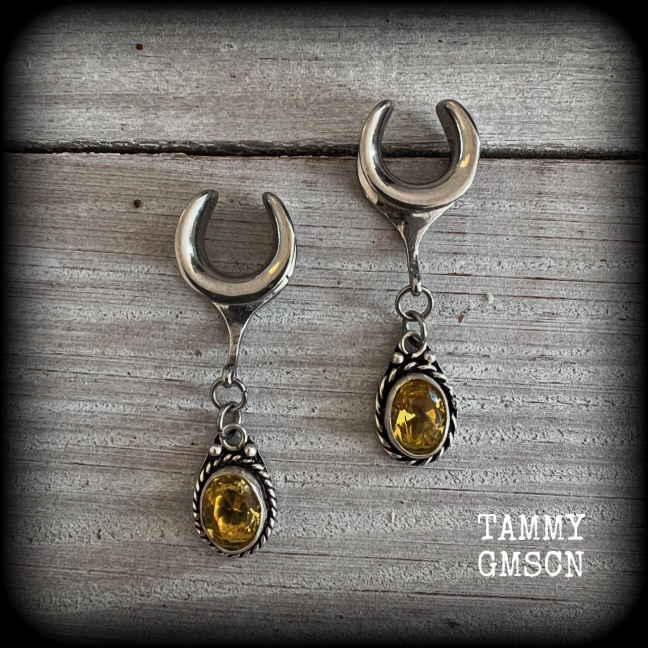 These beautiful boho gauged earrings have been made with gorgeous yellow citrine gemstones, lovely and dangly at approx 4.5cms from tip to tip, and weighing approx 5 grams each.  These earrings have been made on 1/2” gauge (12mm) surgical steel cradles, to be worn in stretched lobes.