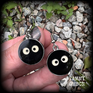 My Neighbor Totoro earrings Studio Ghibli earrings Susuwatari Makkuro Kurosuke Wandering soot Soot sprite earrings Soot sprite toys Japanese earrings Kewpie Japanese jewelry Unique earrings Rare earrings Stocking stuffers Gifts for girls Gifts for her Kawaii earrings Kawaii jewelry Pierced ears Stretched ears