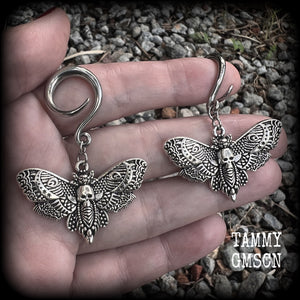 Deathshead moth earrings Deaths head moth earrings Deathshead moth ear weights Deathsheath moth ear hangers Dreadpunk Flowerpunk Cottagecore earrings Fairycore Gauged ears Stretched ears 4mm 6mm 8mm 10mm 12mm 14mm 16mm 19mm 22mm 25mm 28mm 30mm 