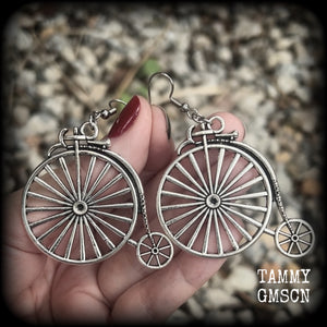 Penny Farthing earrings Boneshaker Kitsch earrings Bicycle earrings Steampunk jewelry Quirky earrings Quirky jewelry Steampunk earrings Victorian era jewelry Retro earrings Dreadpunk jewelry Curiosities Antiques Pierced ears Stocking stuffers