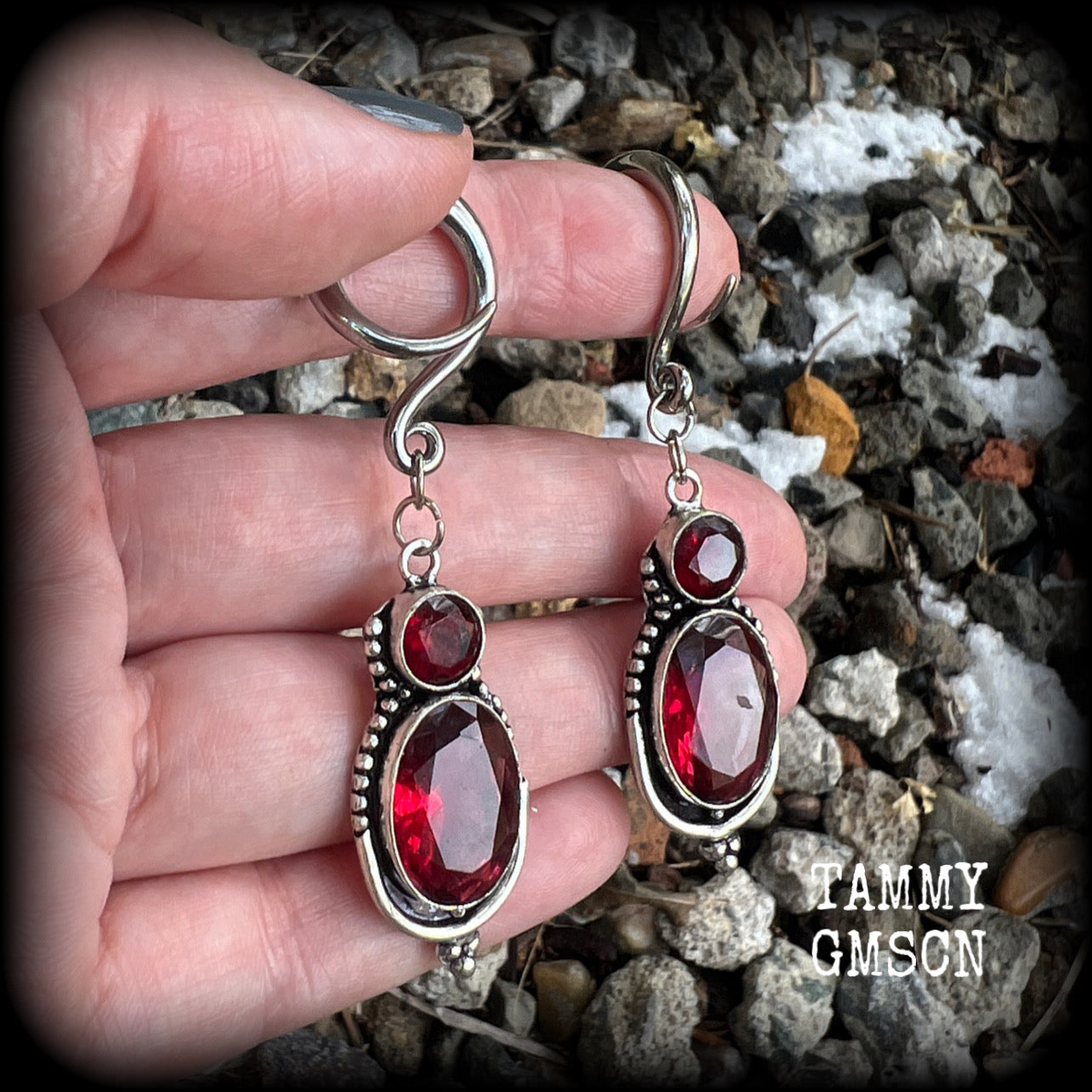 Garnet ear weights 