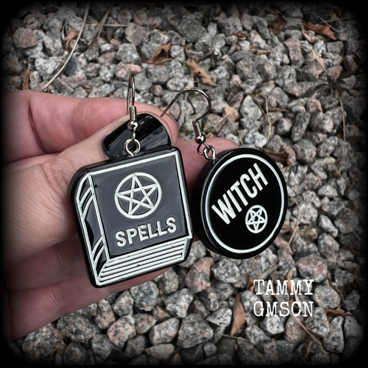 These awesome earrings feature light weight black and white witchy spell book and witchy pentagram charms, are super lightweight at only a few grams each, and are nice and dangly, measuring approx 5cms from tip to tip.  This pair has made on stainless steel french hooks, suitable for pierced ears or stretched lobes.
