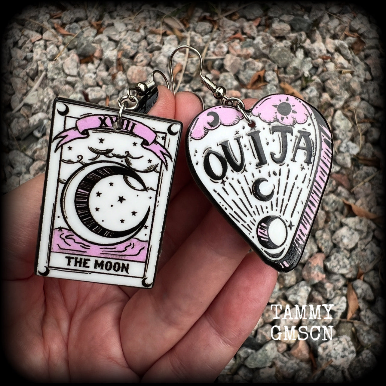 These awesome spooky cute pastel goth earrings feature baby pink and white ouija planchette and tarot card charms, are nice and light weight at only a few grams each, and are nice and dangly, measuring just on 6cms from tip to tip.  This pair has been made on with stainless steel french hooks, suitable for pierced ears.