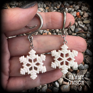 Snowflake earrings Snowflake tunnel earrings Snowflake gauged earrings Snowflake ear gauges Snowflake ear hangers Snowflake ear weights Christmas earrings Christmas tunnel earrings Christmas gauged earrings Christmas ear hangers Yuletide Winter