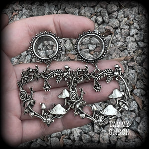 These awesome antique silver forest punk tunnel earrings are gorgeous!!  Featuring a heart of ferns with snails, mushrooms and spiders, these earrings weigh approx 14 grams each, and measure in at 6.5 cms from tip to tip.  This pair have been made with 5/8” gauge (16mm) surgical steel screw fit ornate tunnels.