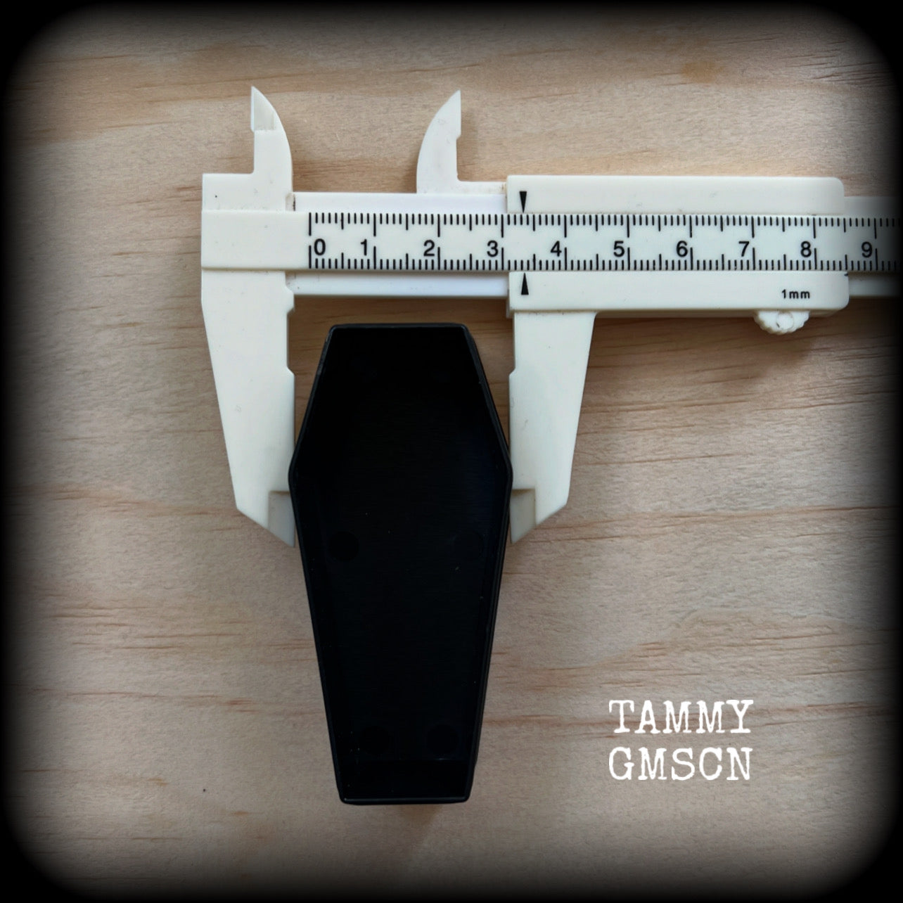 Jewelry storage containers-Black coffin keep case for earrings and ear weights