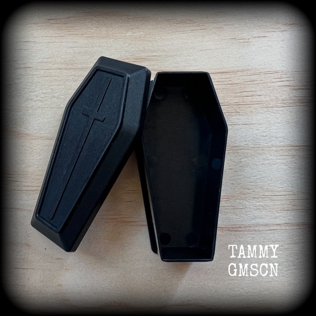 Jewelry storage containers-Black coffin keep case for earrings and ear weights