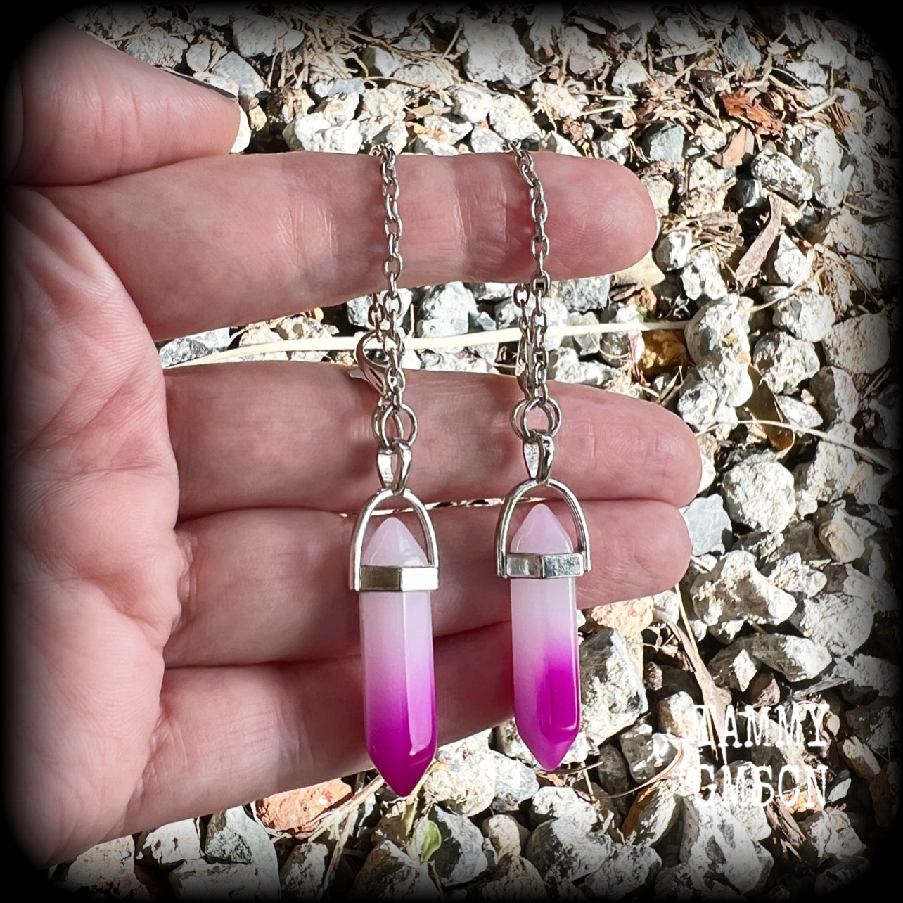 Gemstone tunnel earrings 