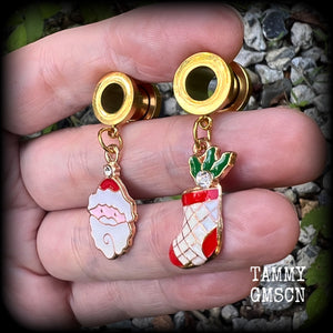 Christmas earrings Festive 00 gauge tunnel earrings Santa Claus 8mm tunnels Christmas stockings Christmas decorations Sanra stockings Stretched lobes Body jewelry Ear gauges Gauged earrings Gauged ears 6mm 10mm 12mm 14mm 16mm 19mm 22mm 25mm 28mm 30mm