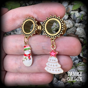 Festive tunnel earrings Christmas tunnels Snowman earrings Christmas tree decorations Stretched ears Stretched lobes Body jewelry Ear gauges Gauged earrings Gauged ears Baubles Christmas gifts 6mm 8mm 10mm 12mm 14mm 16mm 19mm 22mm 25mm 28mm 30mm