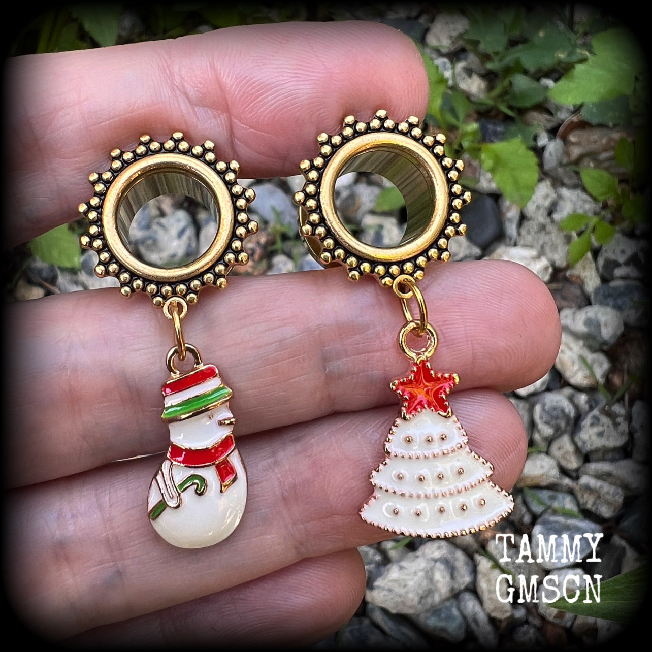 Festive tunnel earrings Christmas tunnels Snowman earrings Christmas tree decorations Stretched ears Stretched lobes Body jewelry Ear gauges Gauged earrings Gauged ears Baubles Christmas gifts 6mm 8mm 10mm 12mm 14mm 16mm 19mm 22mm 25mm 28mm 30mm