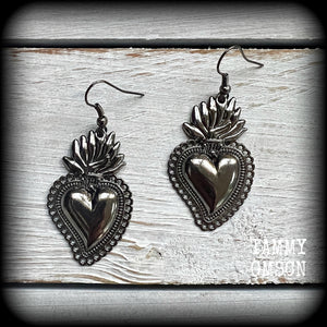 Sacred heart earrings-Corazon earrings