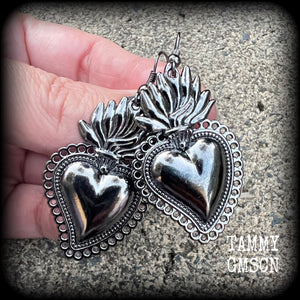 Sacred heart earrings-Corazon earrings
