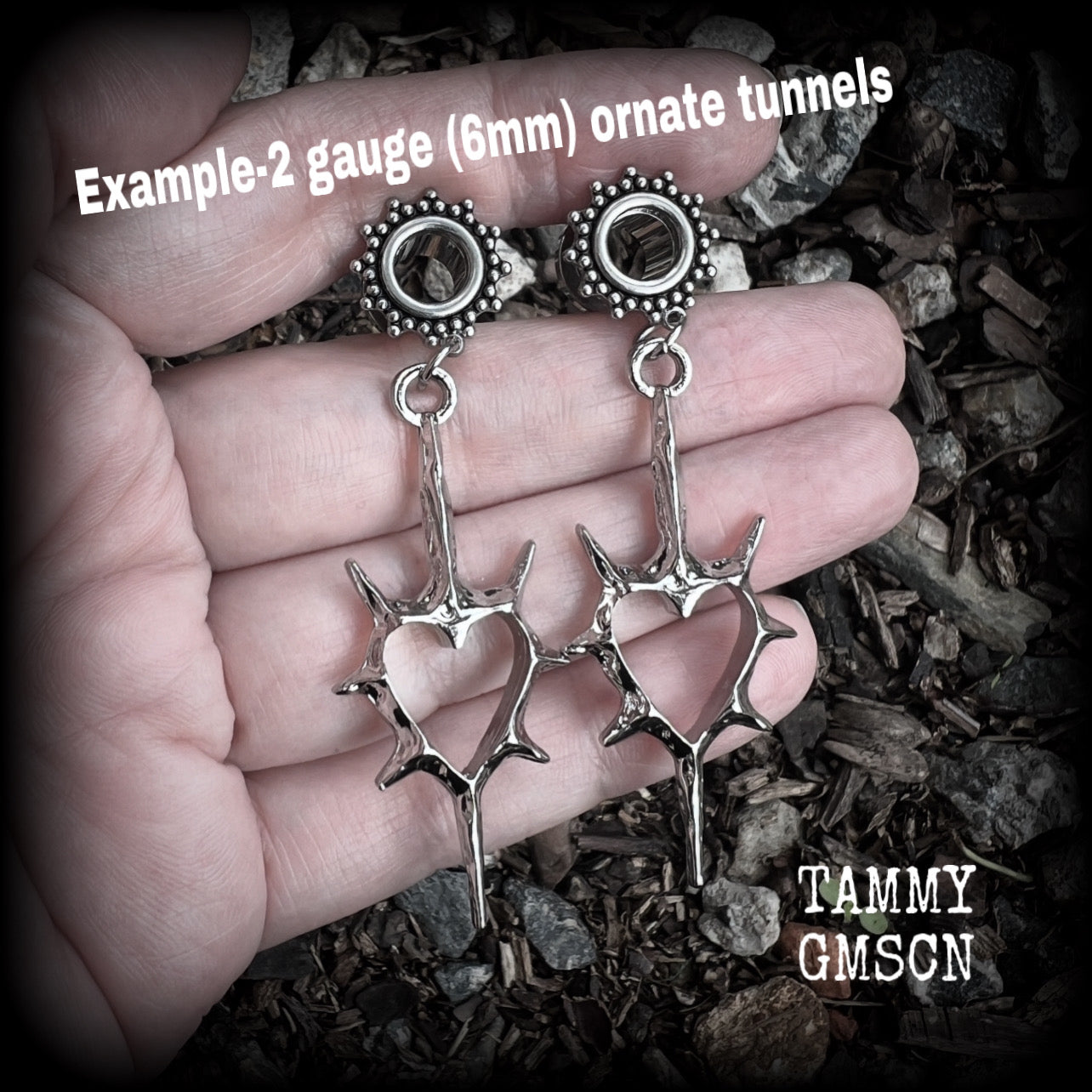 Spiked heart tunnel earrings-Punk ear gauges