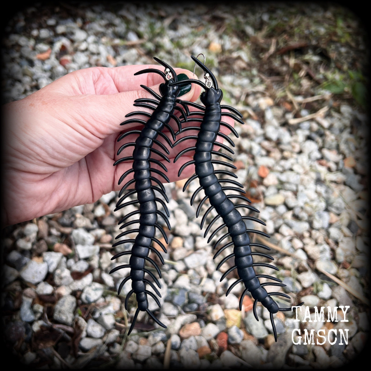 Millipede earrings Bugs earrings Centipede earrings Insects earrings Insect earrings Oversize earrings Pierced ears Stretched lobes Gauged ears Gauged earrings Curiosities Entomology Mossgoth Gothic jewellery Whimsigoth Cottagecore Goblincore Gauges