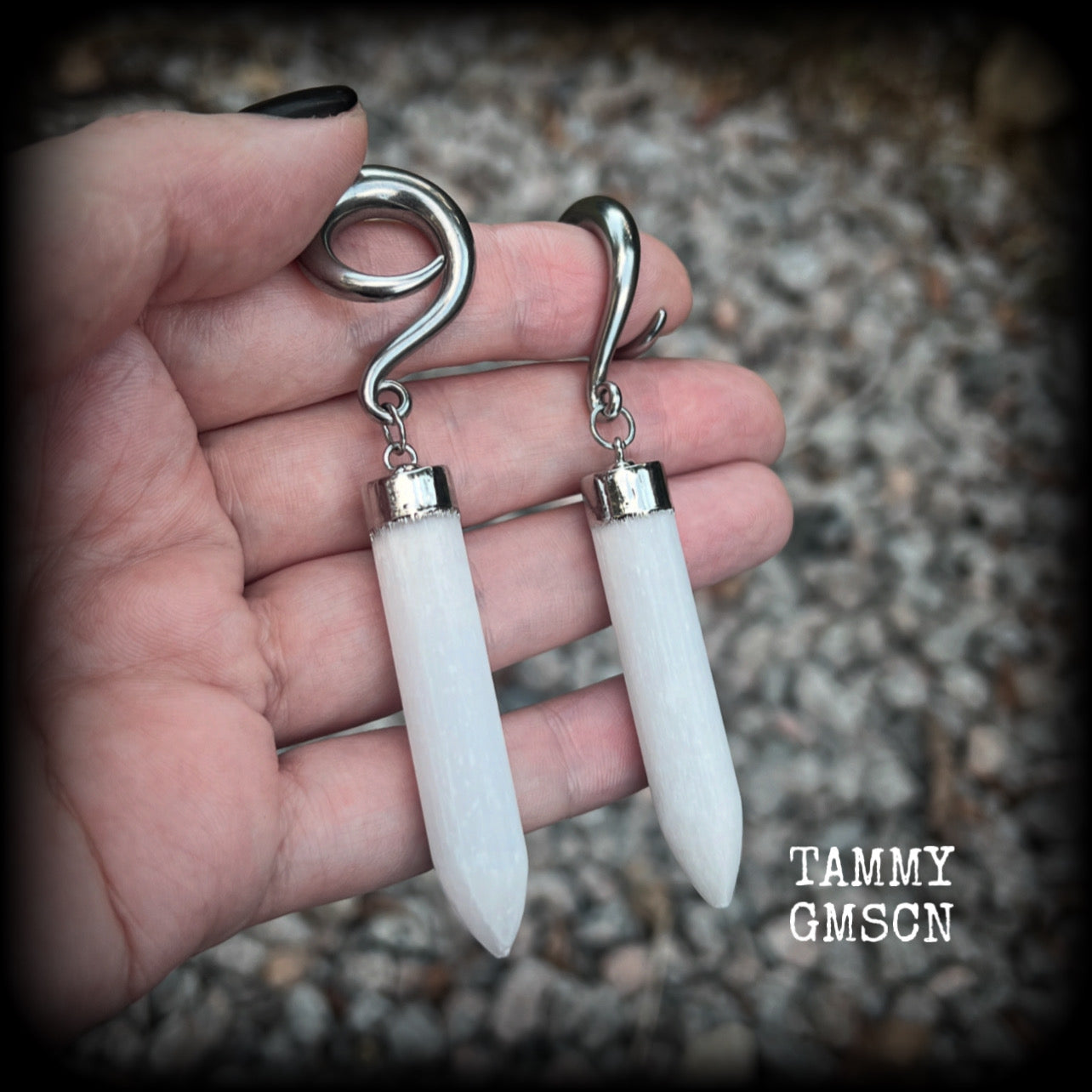 These beautiful gauged earrings feature gorgeous selenite points, measuring just over 9cms from tip to tip, and weighing approx 17 grams each.

This pair have been made on 2 gauge (6mm) surgical steel full curl hooks, to be worn in stretched lobes.