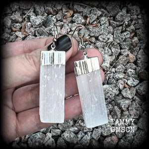 This pair has been made on stainless steel french hooks, suitable for pierced ears, are nice and dangly, measuring just under 7cms from tip to tip, and weighing approx 8 grams each.
